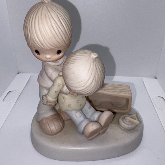 Precious Moments Other - Vintage Precious Moments "Love Lifted Me" 1980 E-5201